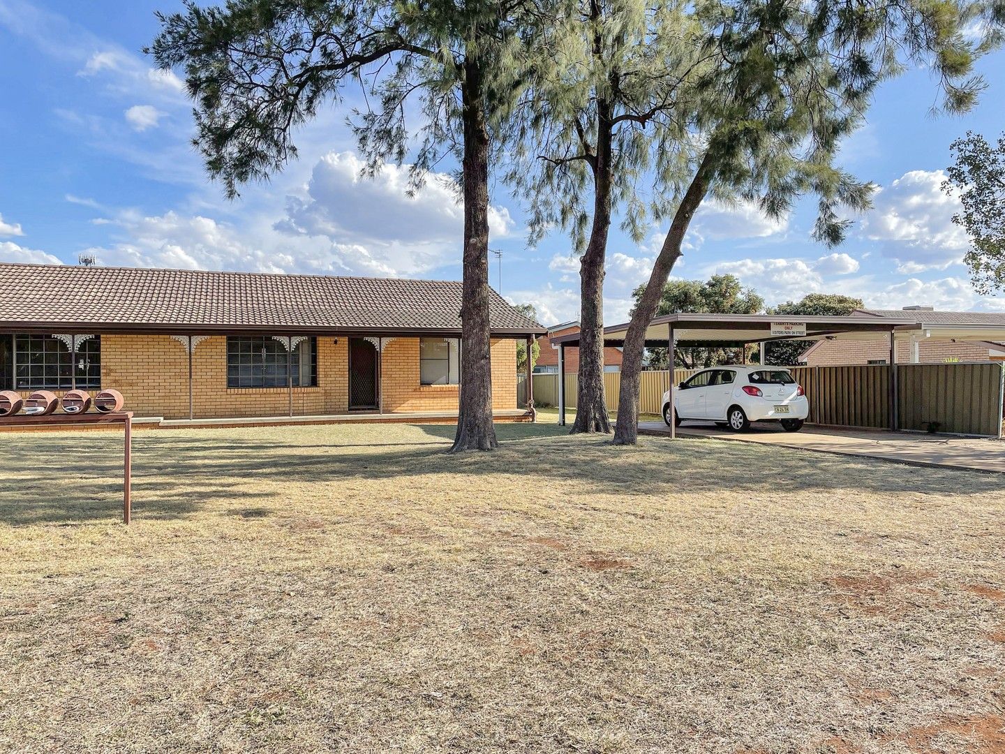 4/3 Forrest Crescent, Dubbo NSW 2830, Image 0