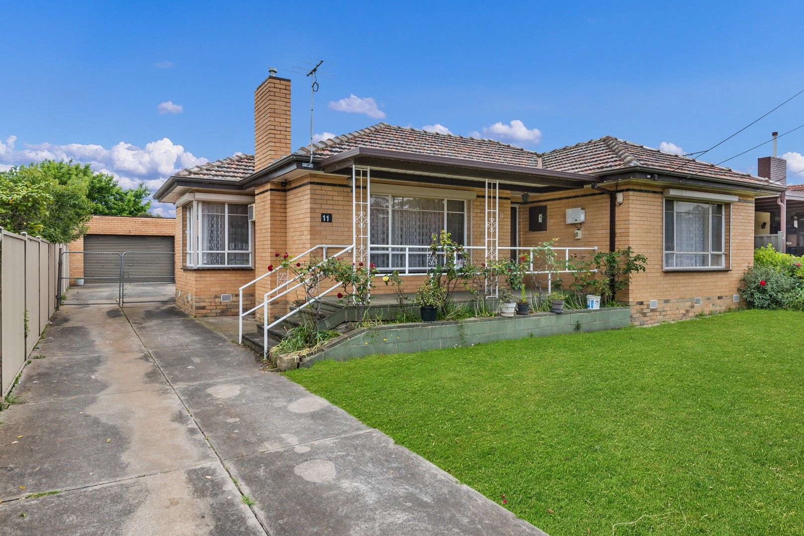 Sold 11 Stoke Street, Deer Park VIC 3023 on 27 Jan 2023 2018207640