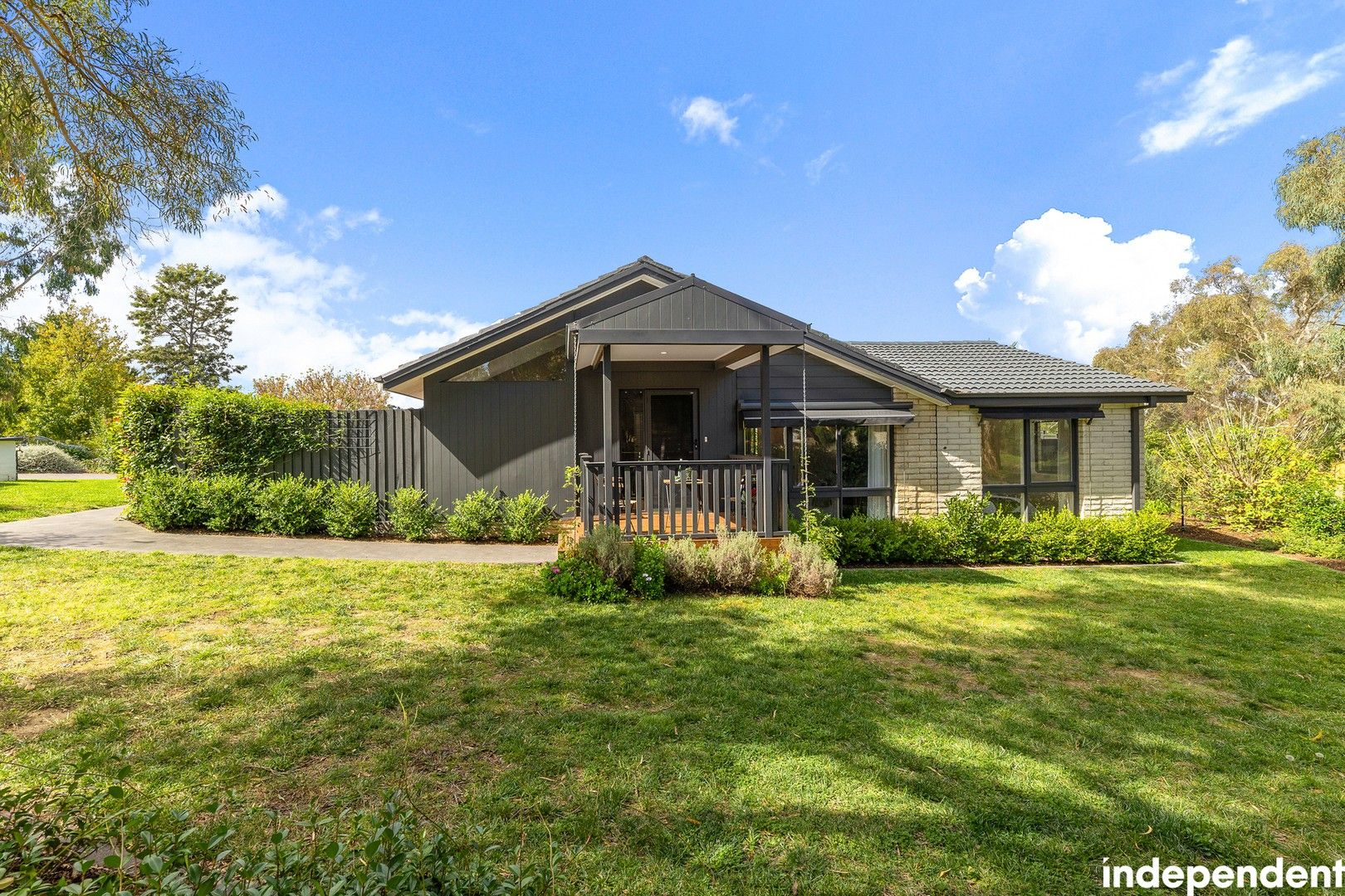 2 Hinchcliffe Place, Spence ACT 2615, Image 0
