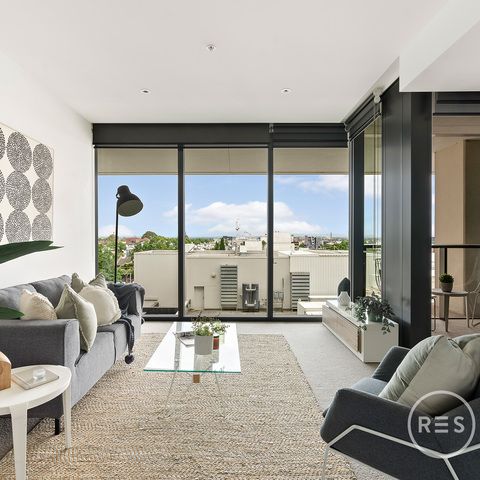 1 bedrooms Apartment / Unit / Flat in 715/280 Albert Street EAST MELBOURNE VIC, 3002