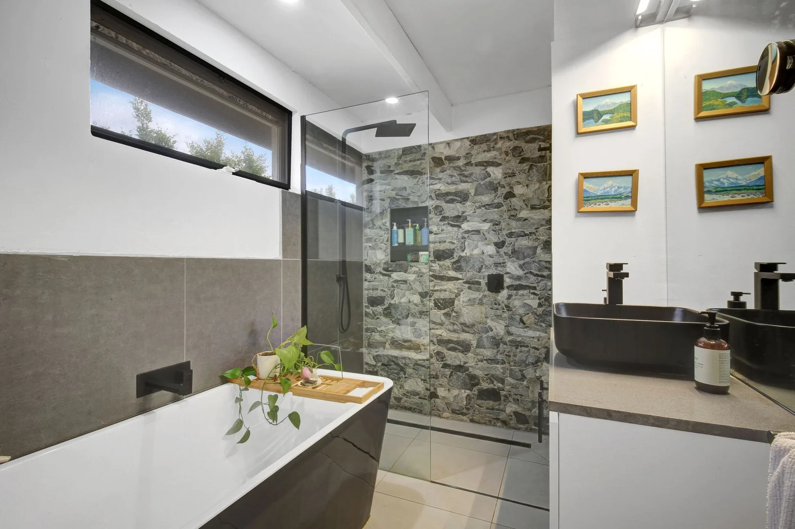 Additional image 10 of 1/29 Powlett Street, Inverloch VIC 3996