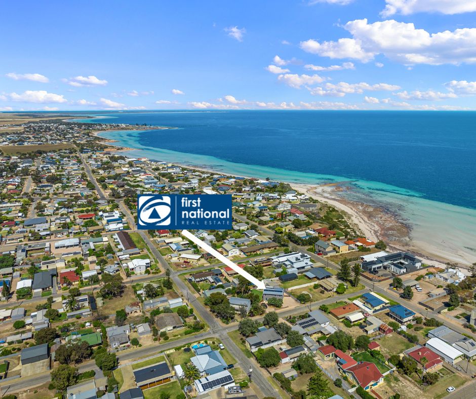 10 Lucy St, Moonta Bay SA 5558, Image 2