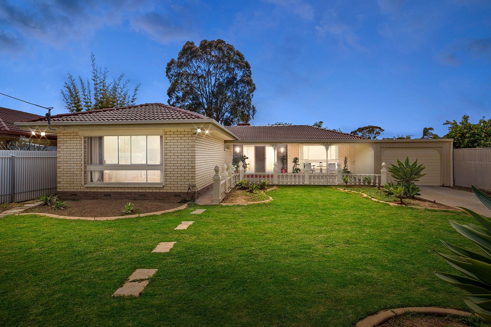 3 bedrooms House in 27 Wattle Grove PARAFIELD GARDENS SA, 5107
