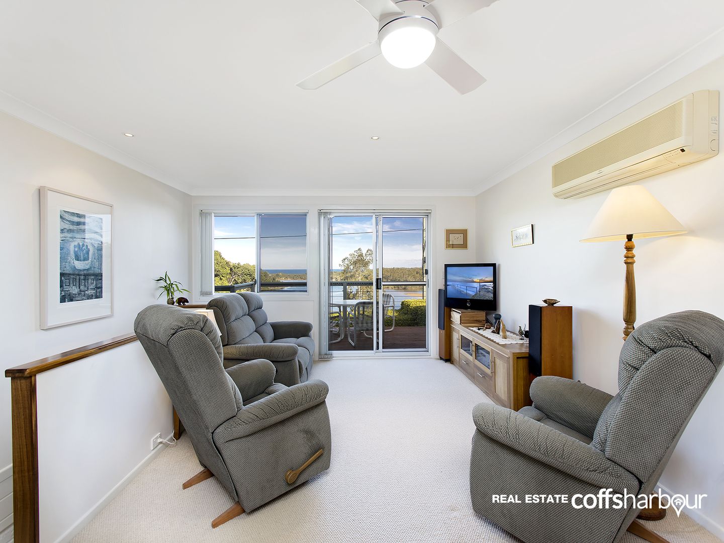 114 Lyons Road, Sawtell NSW 2452, Image 2