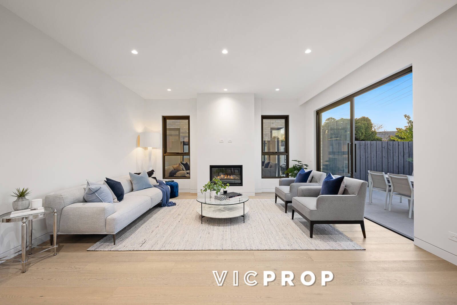 1/4 Ardgour Street, Balwyn North VIC 3104, Image 1