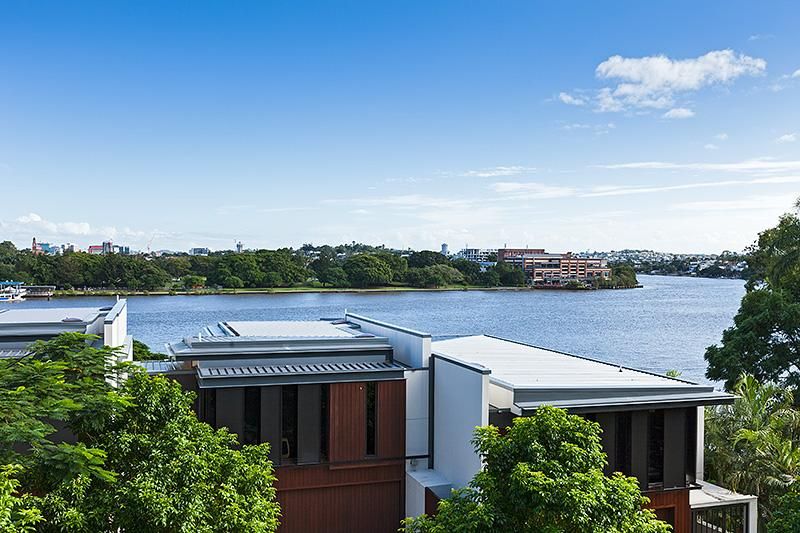 221/90 Wynnum Road, NORMAN PARK QLD 4170, Image 1