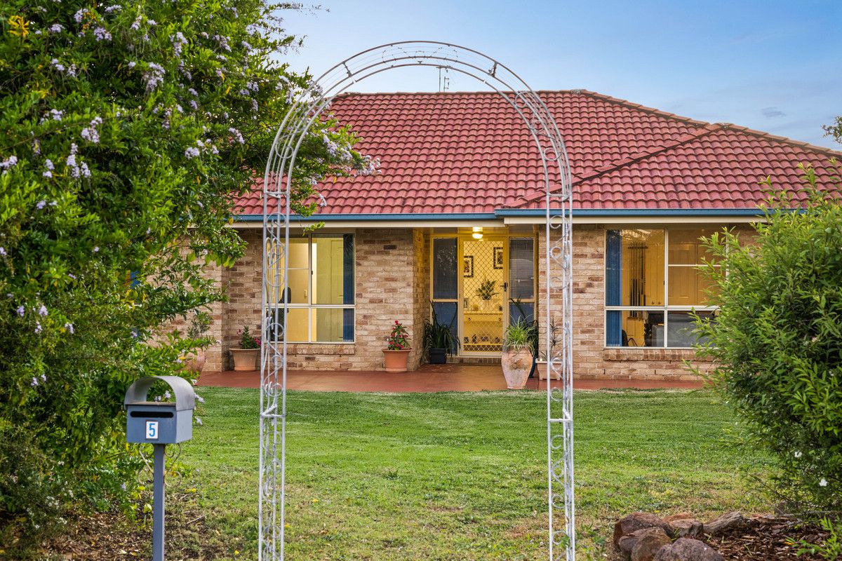 5 Bunya View Drive, Highfields QLD 4352, Image 1