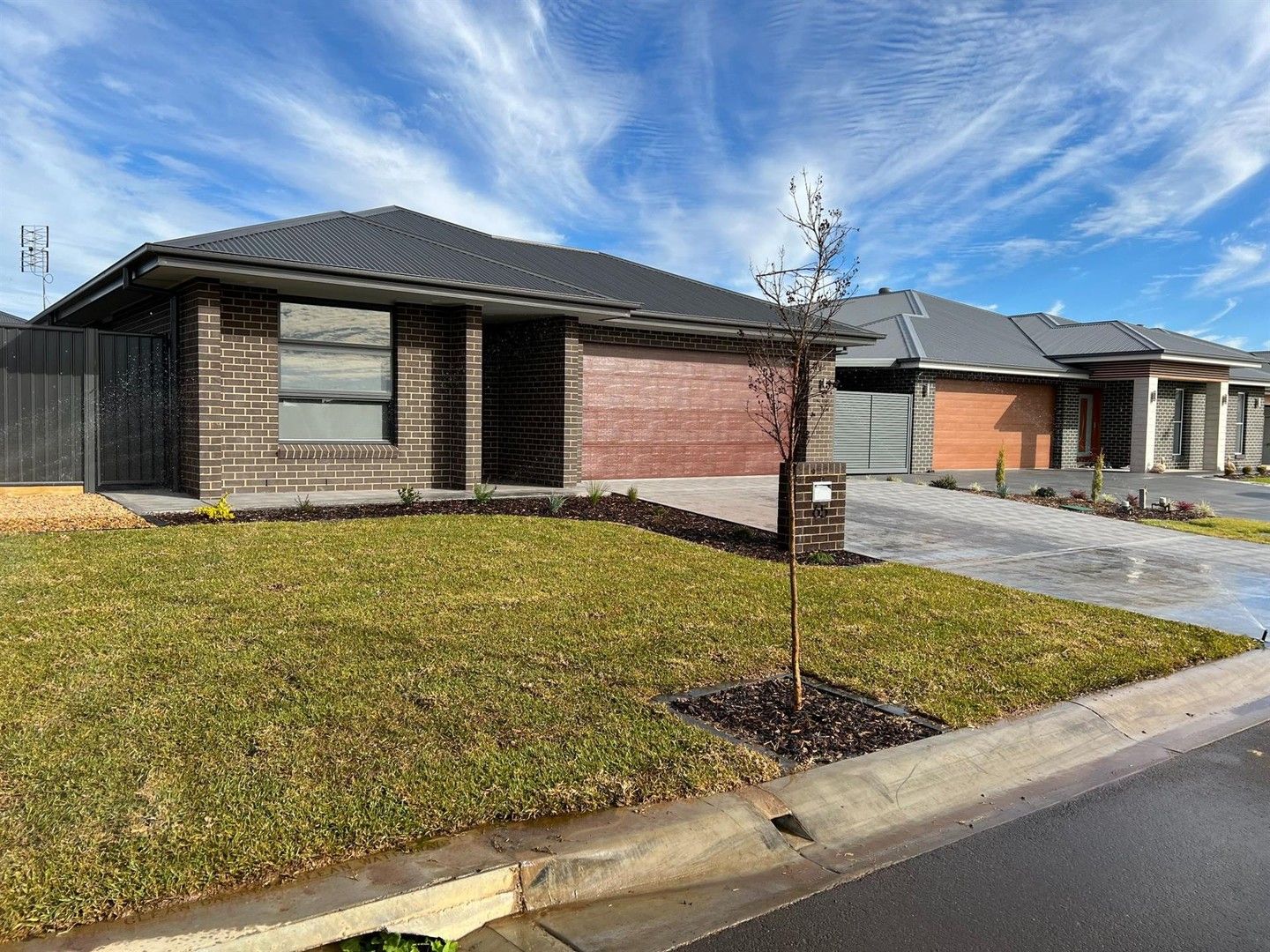 4 bedrooms House in 65 Waterway Crescent DUBBO NSW, 2830