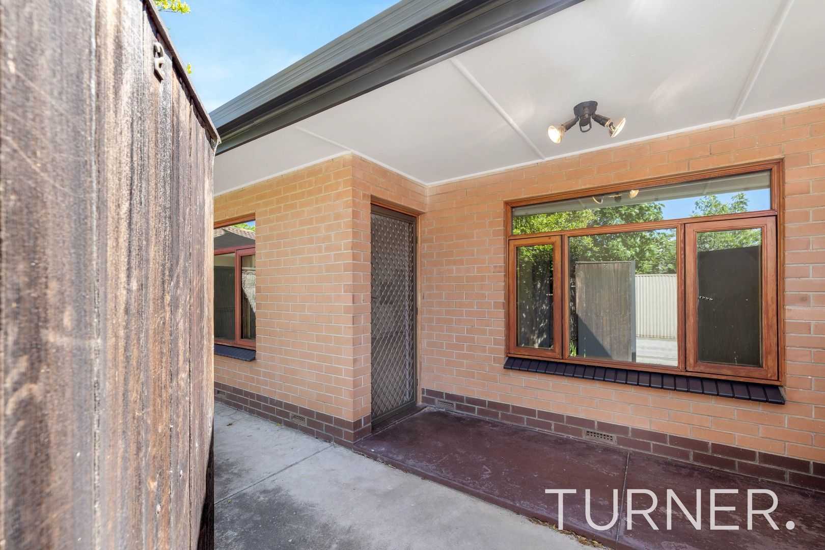 2 bedrooms House in 2/269 Sir Donald Bradman Drive COWANDILLA SA, 5033