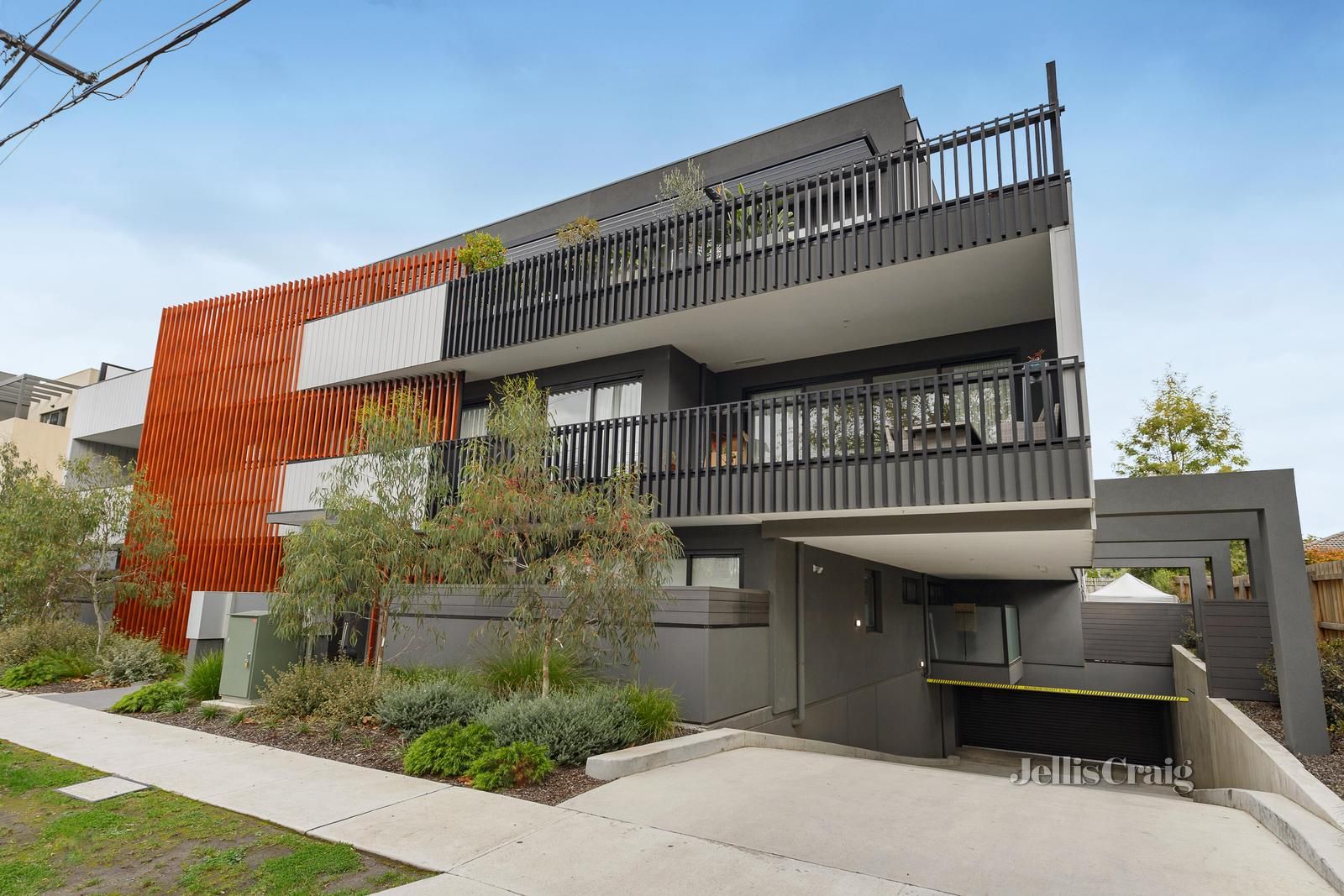 2 bedrooms Apartment / Unit / Flat in 209/21-23 Bourke Street RINGWOOD VIC, 3134