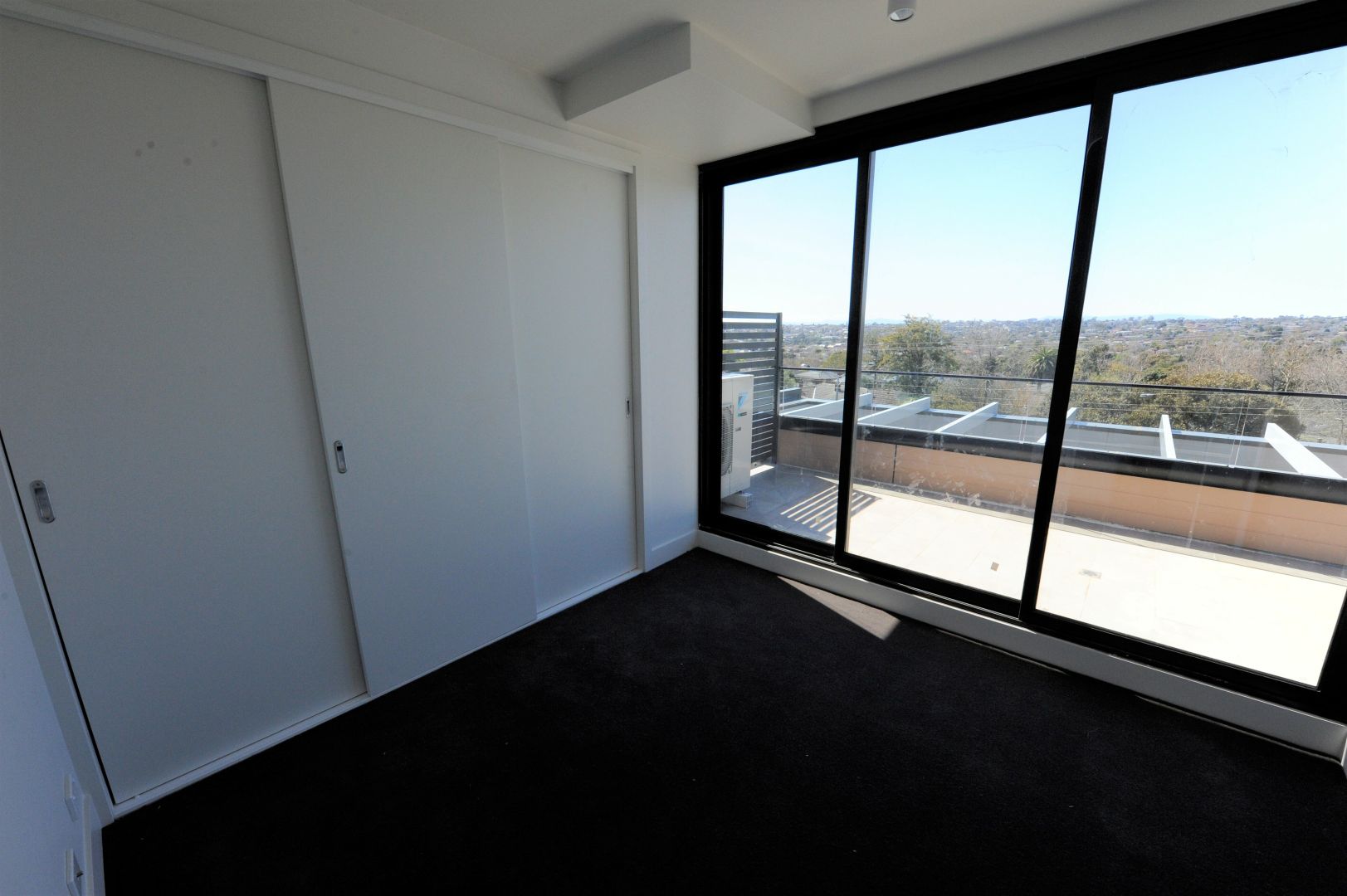 Apartments/1277 Burke Rd, Kew VIC 3101, Image 2