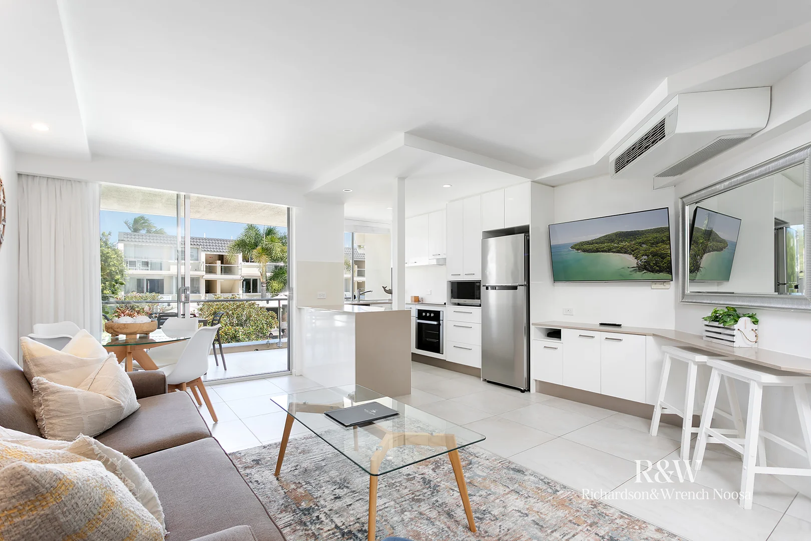 Additional image 2 of 206 & 207/6 Hastings Street, Noosa Heads QLD 4567