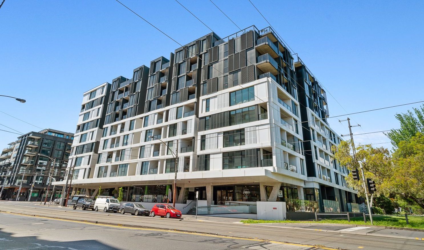 2 bedrooms Apartment / Unit / Flat in 703/8 Lygon Street BRUNSWICK EAST VIC, 3057