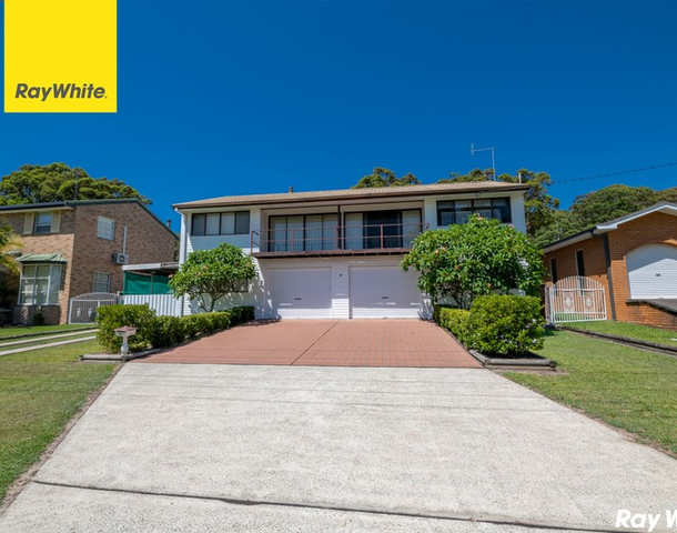 84 South Street, Forster NSW 2428
