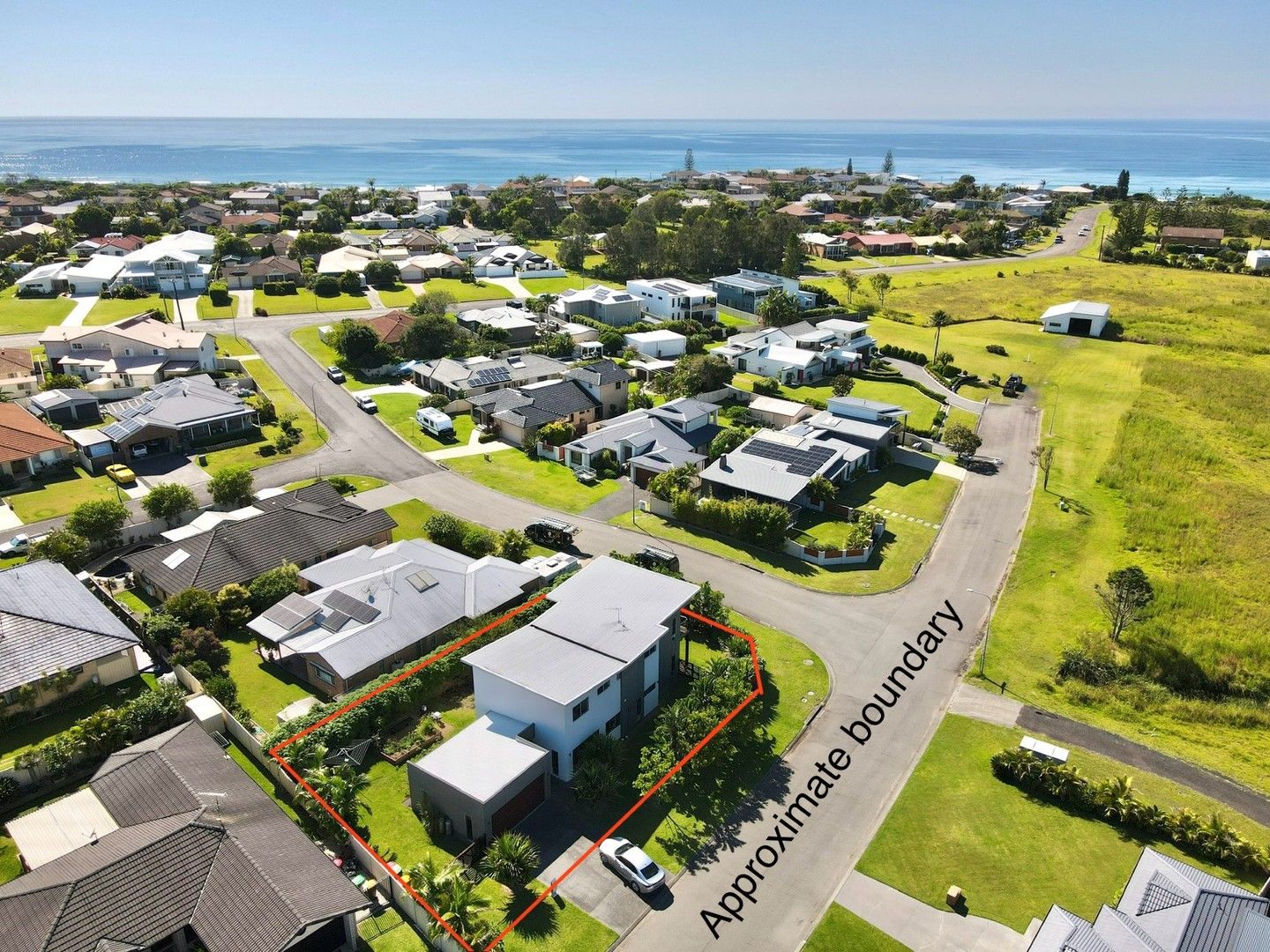 9 Shantull Drive, Wallabi Point NSW 2430, Image 0