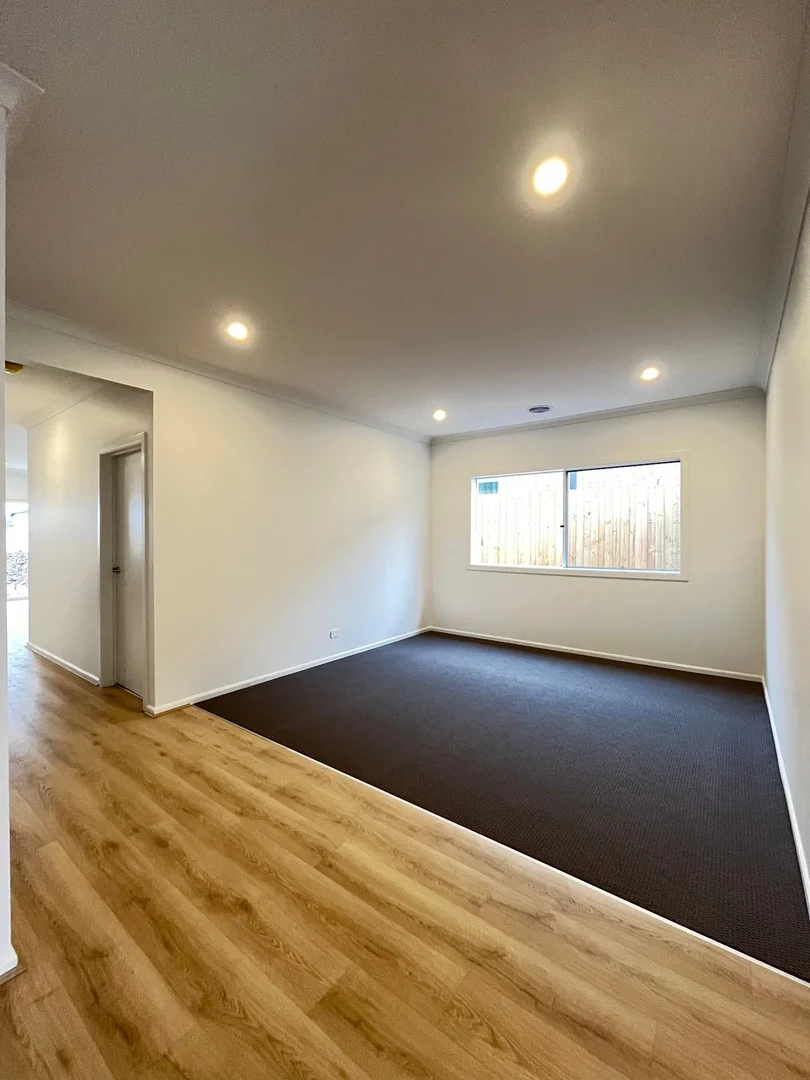 Additional image 14 of 5 SHERRY CIRCUIT, Fraser Rise VIC 3336