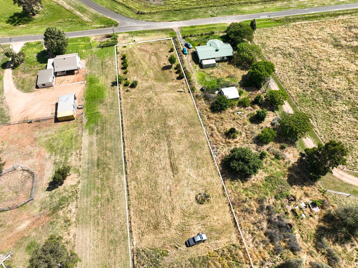 2535 George Russell Drive, Canowindra NSW 2804, Image 2