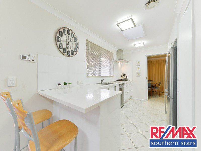 27 McLeish Place, Thornlie WA 6108, Image 0