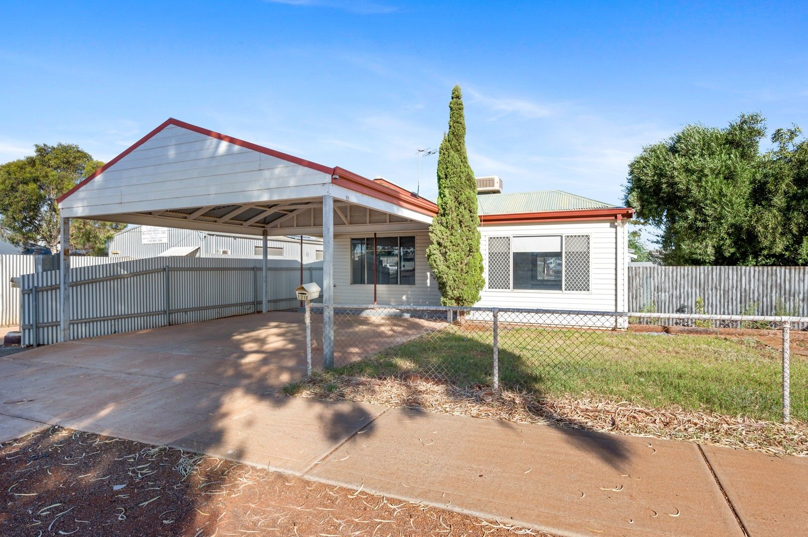 1/210 Dugan Street, Kalgoorlie WA 6430, Image 0