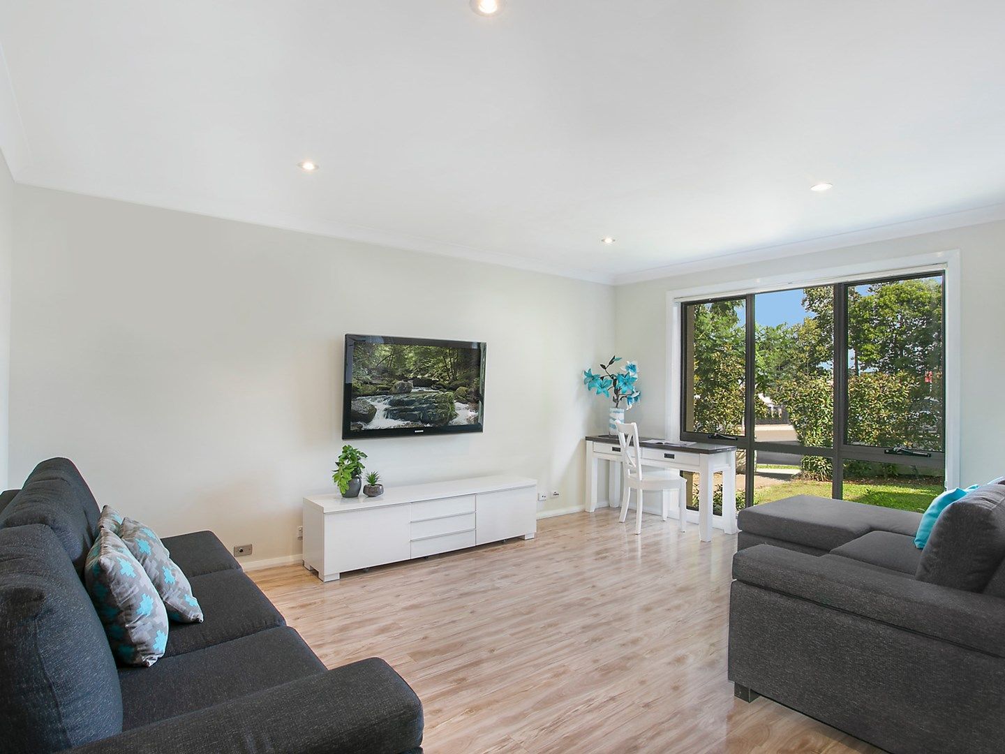 186 Stanhope Parkway, Stanhope Gardens NSW 2768, Image 0