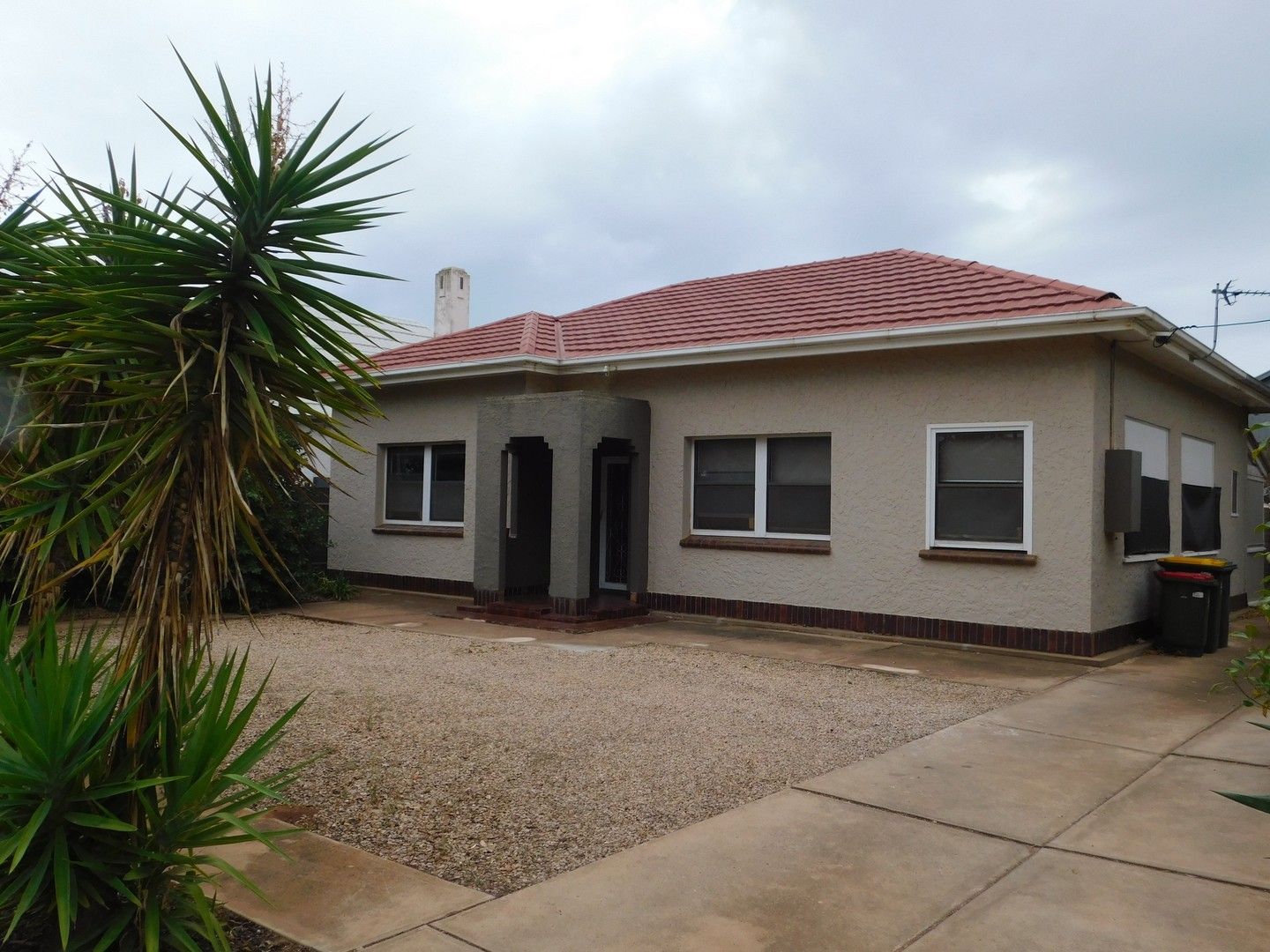 3 bedrooms House in 102 Balmoral Road PORT PIRIE SA, 5540