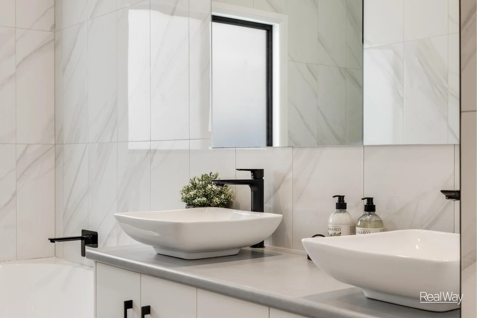 Additional image 21 of 1 Llewellyn Street, Centenary Heights QLD 4350