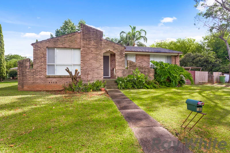18 William Cox Drive, Richmond NSW 2753