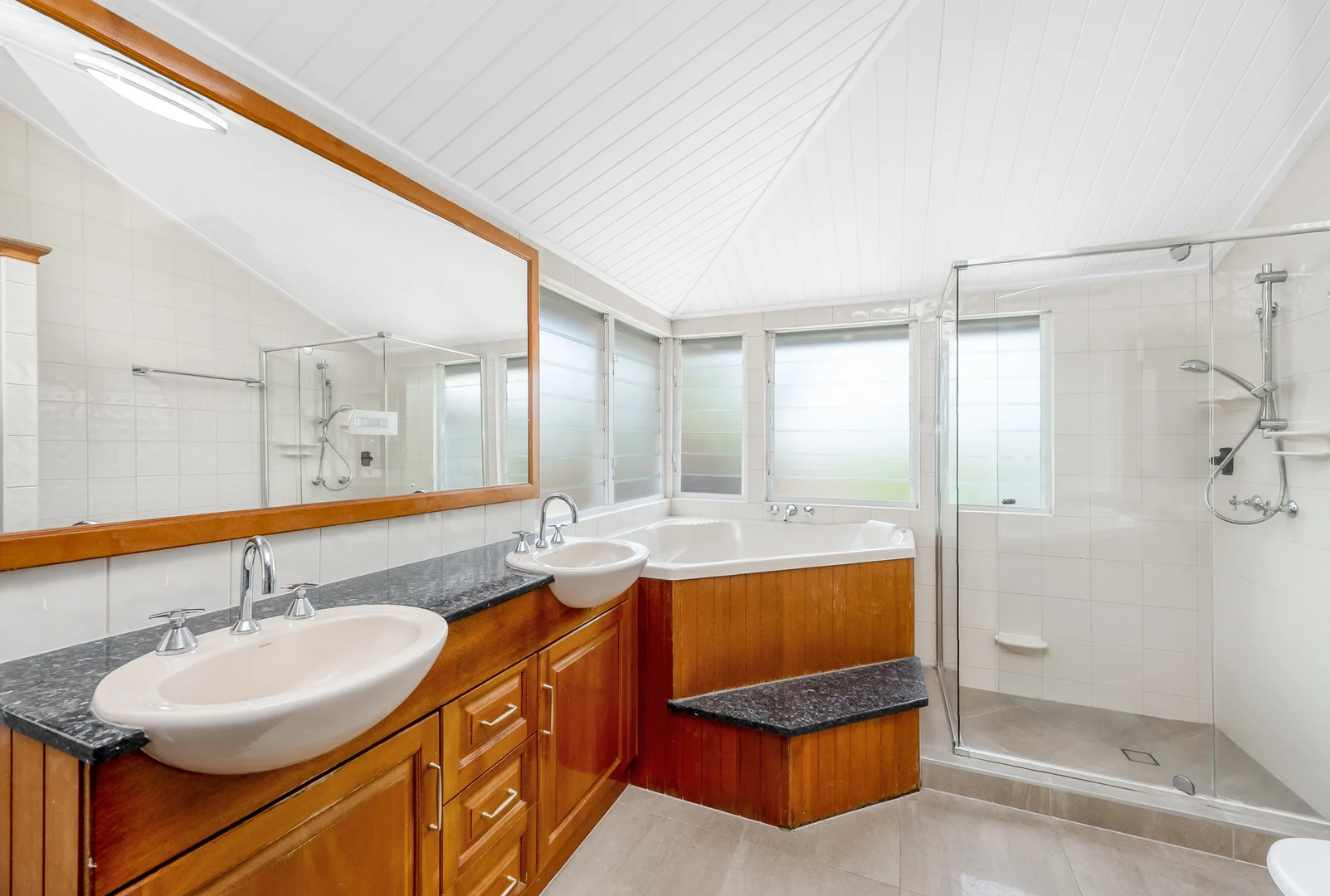 Additional image 8 of 2/6 Eyre Street, North Ward QLD 4810