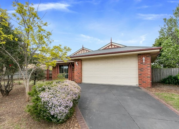 27 Weerona Way, Mornington VIC 3931