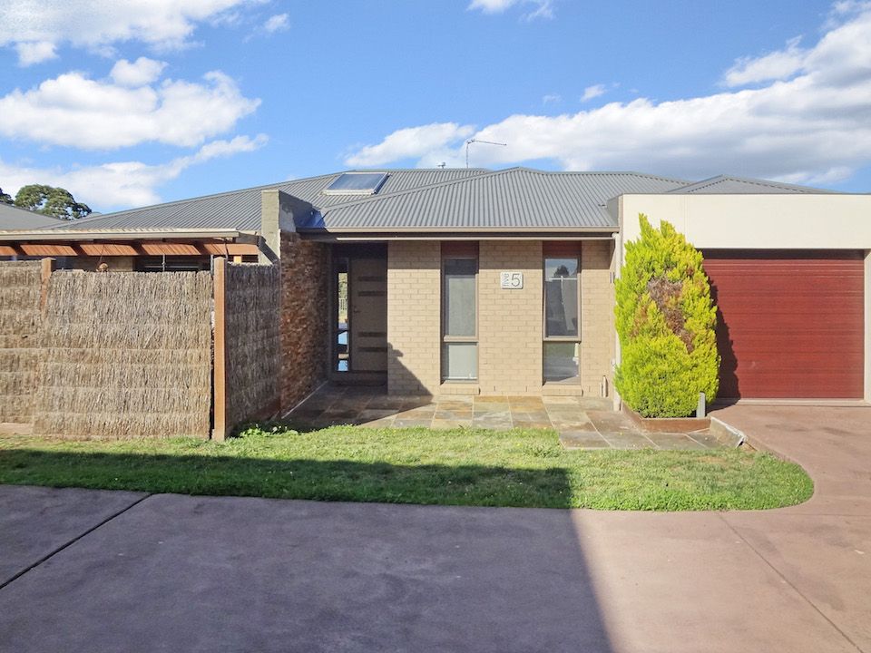 2 bedrooms Apartment / Unit / Flat in 5/22 Mitchell Street WARRNAMBOOL VIC, 3280