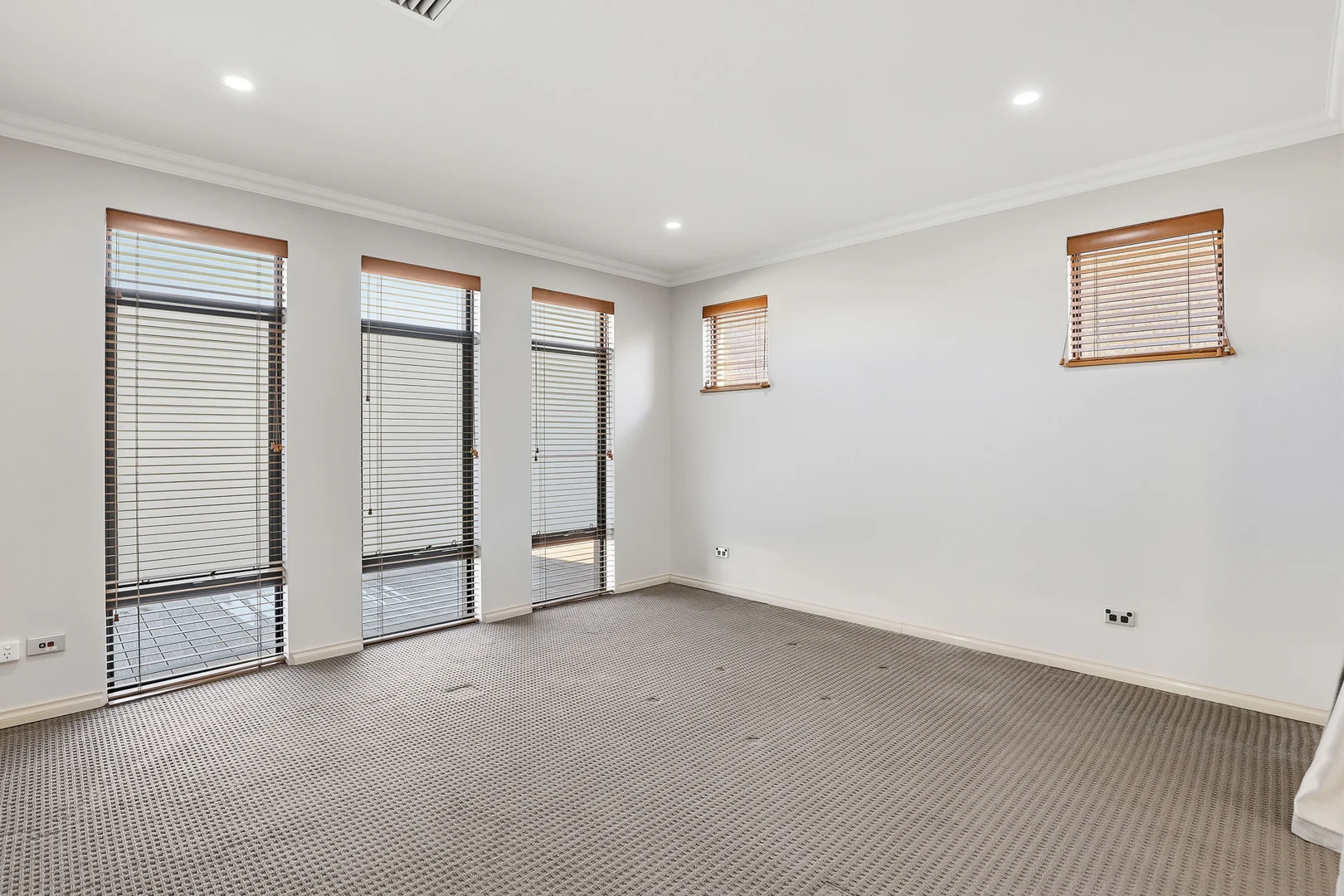 Additional image 8 of 14 Shelduck Way, Dudley Park WA 6210