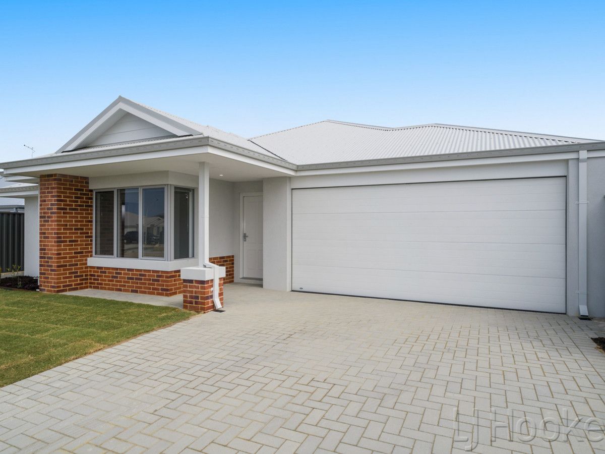 4 bedrooms House in 3 Owl Way EGLINTON WA, 6034