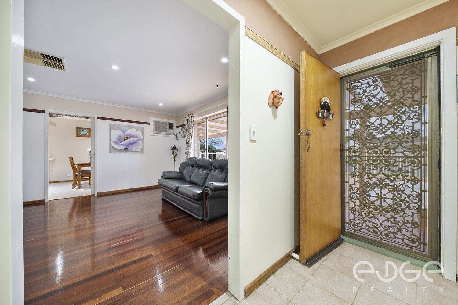 24 Londonderry Avenue, Salisbury Downs SA 5108, Image 1