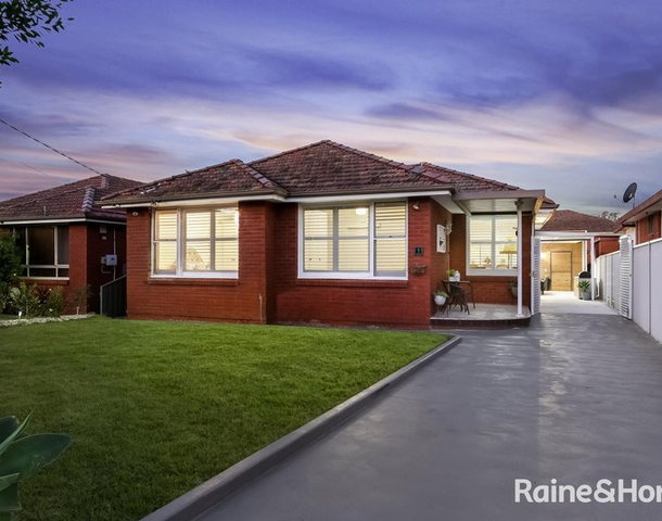 3 Cripps Avenue, Kingsgrove NSW 2208