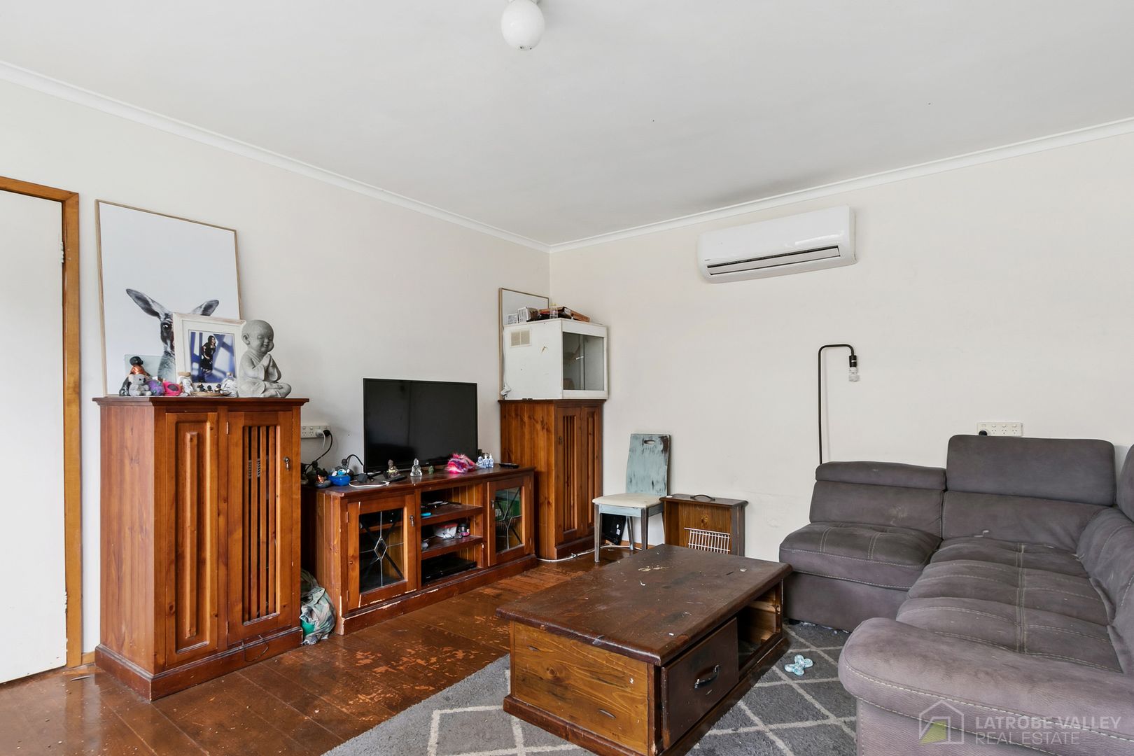 21 White Parade, Churchill VIC 3842, Image 2