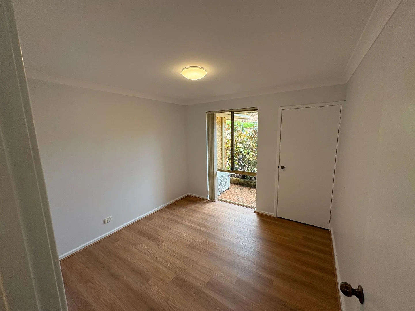 Additional image 17 of 2/13 Luffingham St, Melville WA 6156