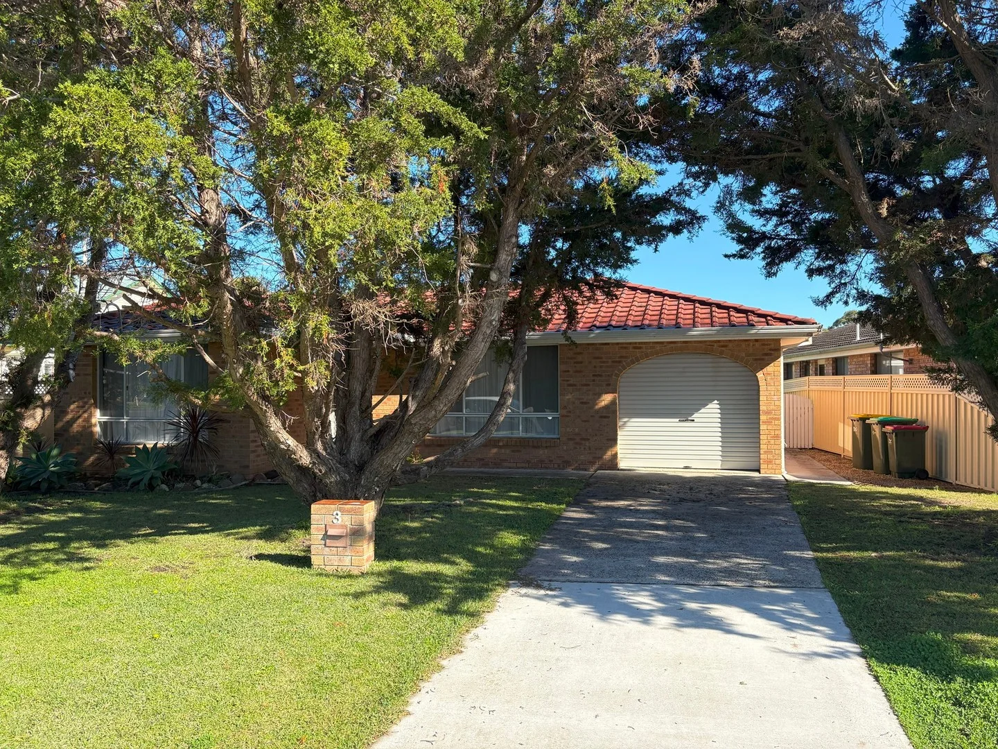 Primary image of 3 Tennis Street, Forster NSW 2428