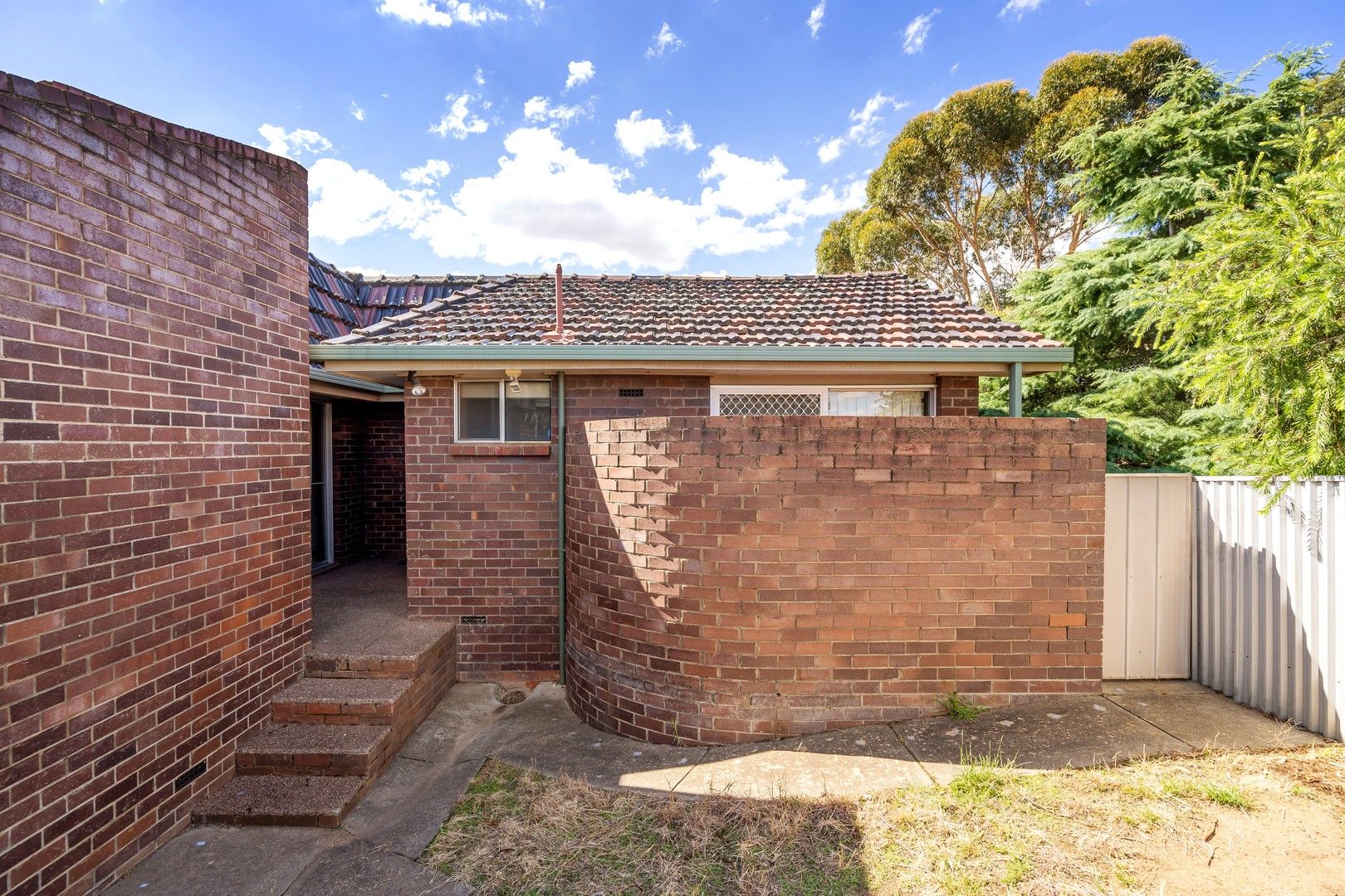 4 Telopea Place, Junee NSW 2663 Apartment For Rent 320 Domain