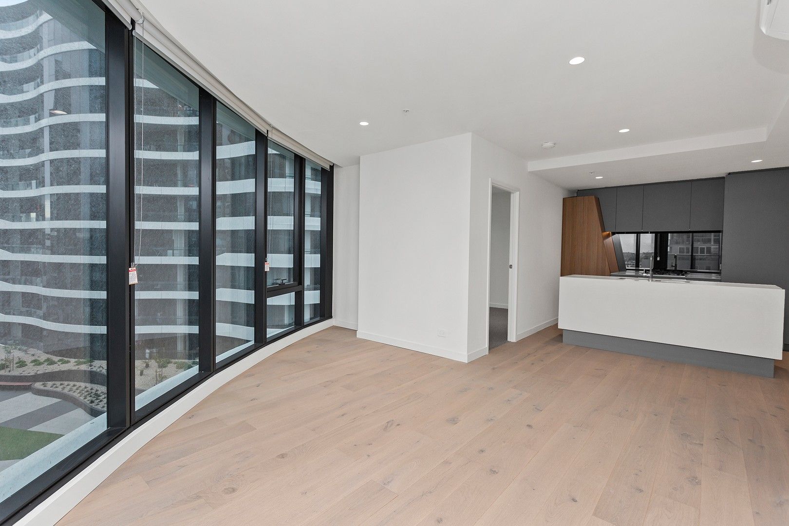 2 bedrooms Apartment / Unit / Flat in 710/1 Joseph Road FOOTSCRAY VIC, 3011