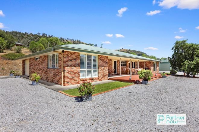 Picture of 176 Catherine Way, TAMWORTH NSW 2340