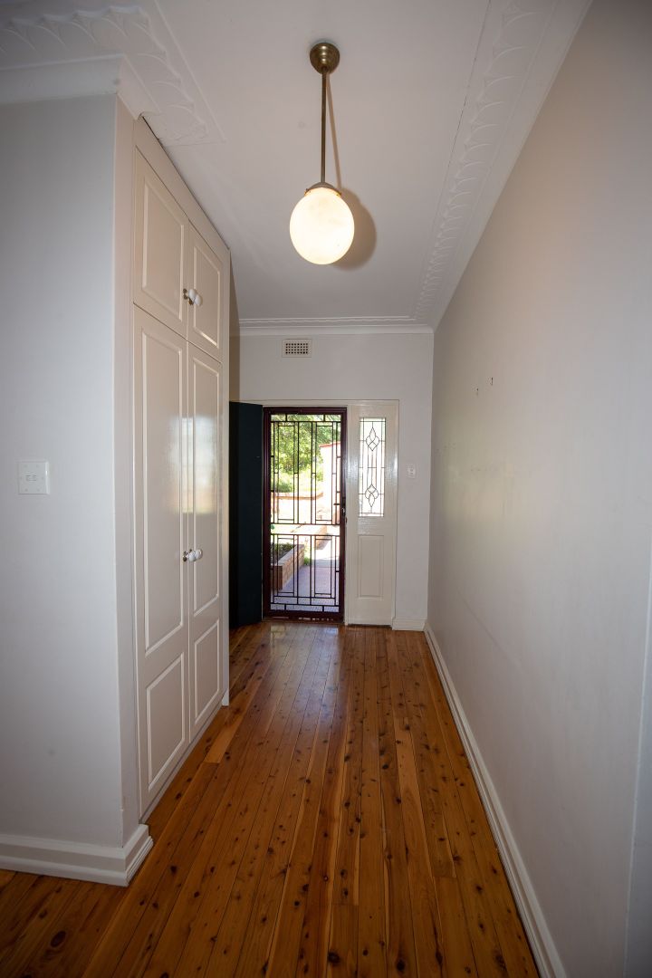 40 Herbert Street, Inverell NSW 2360 House For Rent 390 Domain