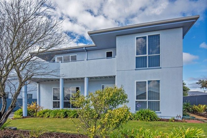 Picture of 8 Russell Avenue, ULVERSTONE TAS 7315