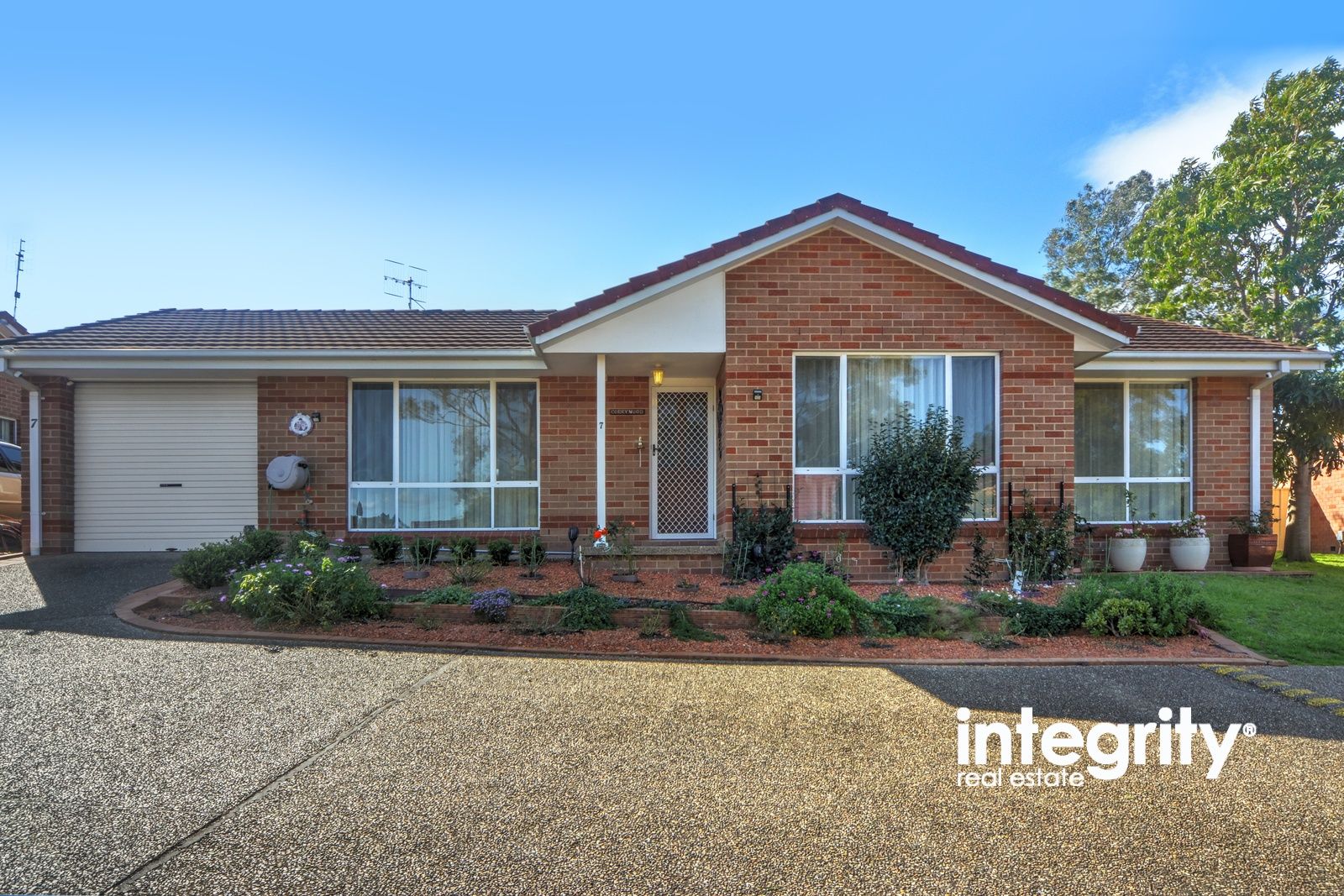 7/47 Brinawarr Street, Bomaderry NSW 2541, Image 0