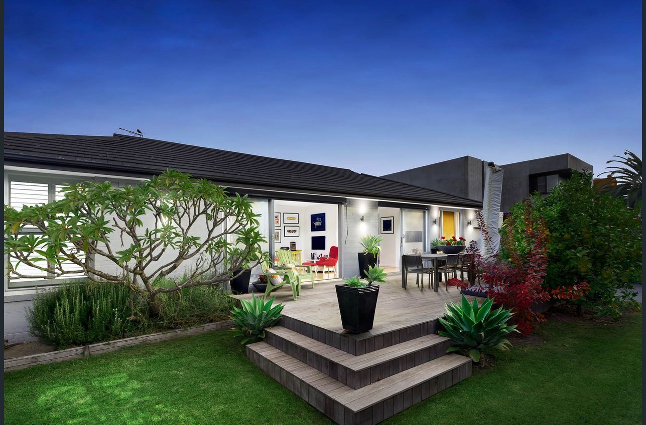 3 bedrooms Townhouse in 8 Wellington Street BRIGHTON VIC, 3186