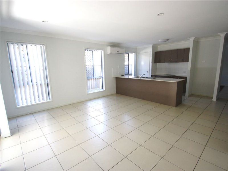 28 Bellagio Crescent, Coomera QLD 4209, Image 1