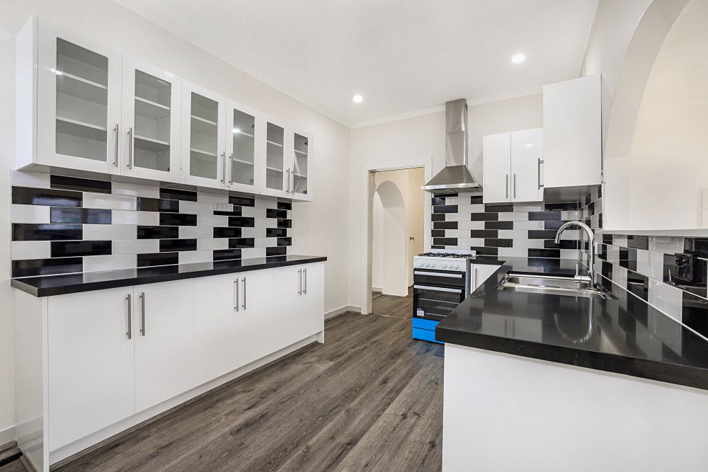 3 bedrooms House in 1/300 Dorset Road BORONIA VIC, 3155