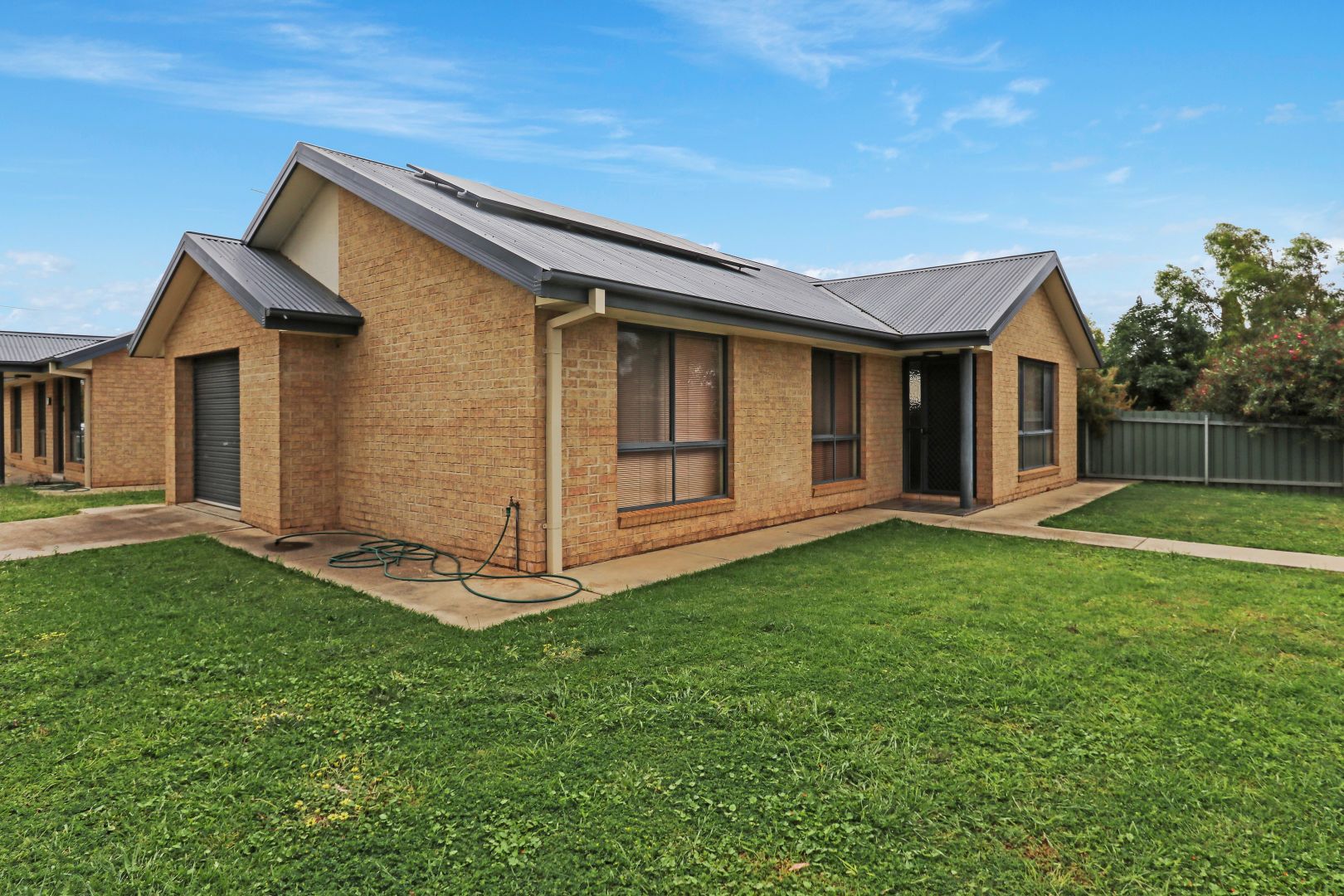 1/180 DeBoos Street, Temora NSW 2666, Image 1