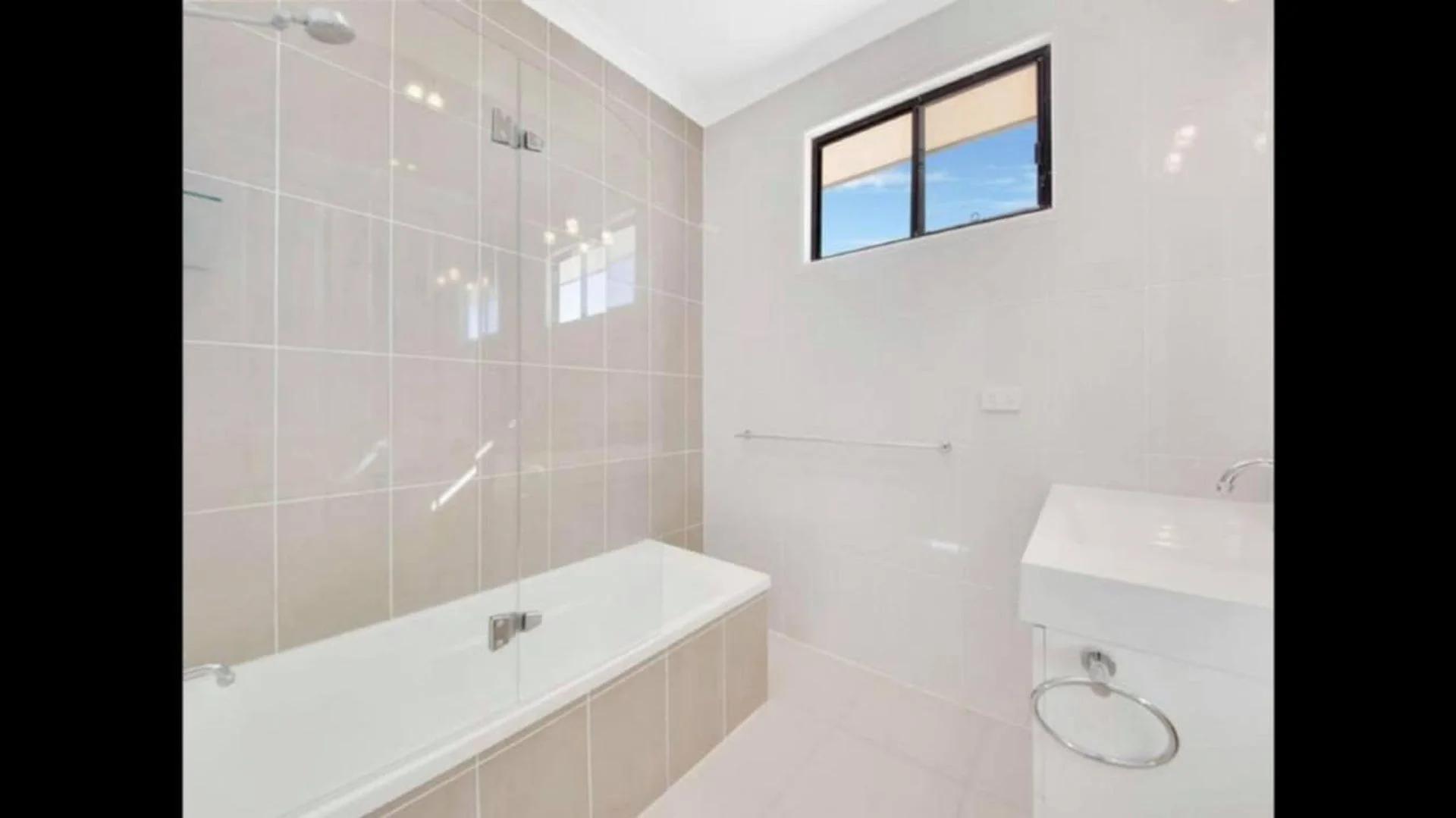 Additional image 20 of 4 Koowin Dr, Kirkwood QLD 4680