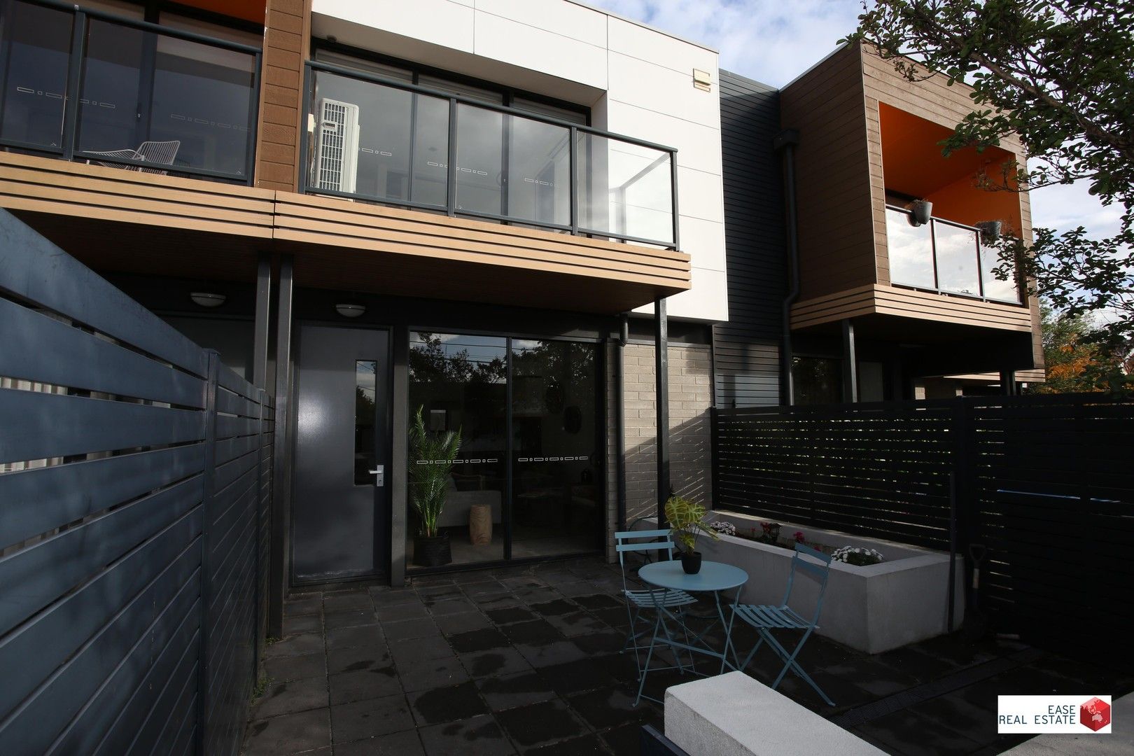 3 bedrooms Townhouse in 1E Wilmot Street MALVERN VIC, 3144