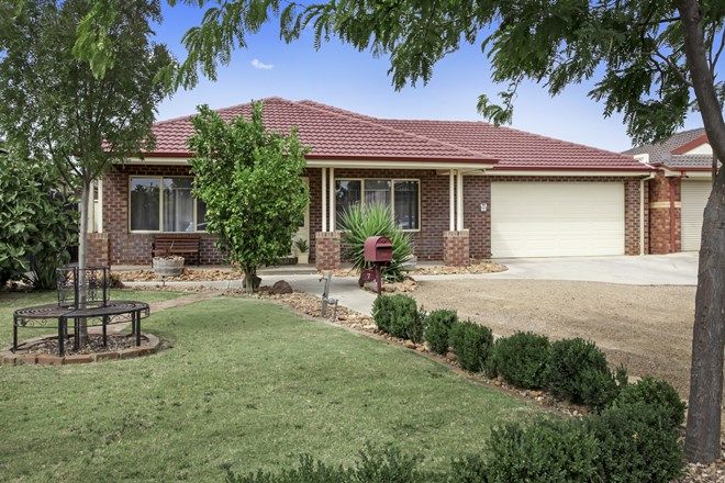 Picture of 7 Harrowgate Court, BROOKFIELD VIC 3338